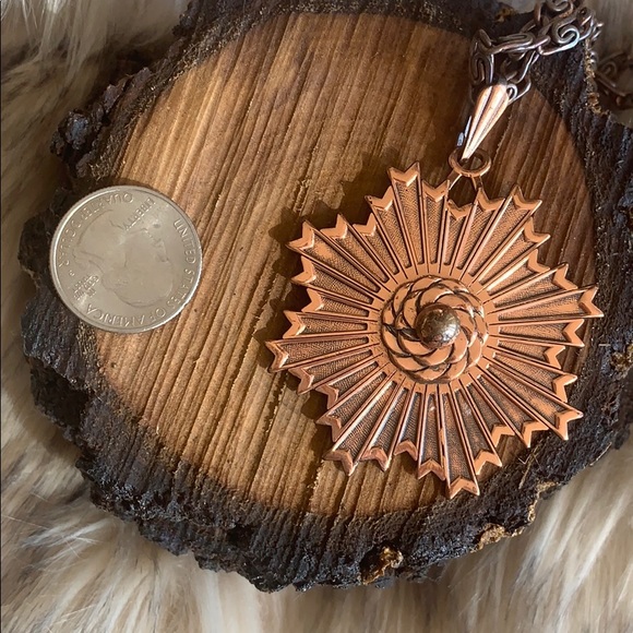 Jewelry - Vintage copper pendant 18-22 adjustable length